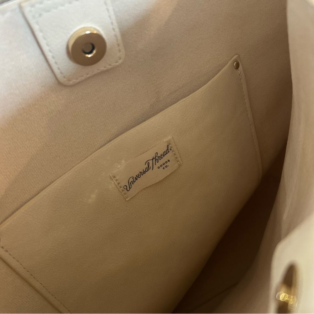 Universal Thread Large Shoulder Bag - Picture 4 of 4